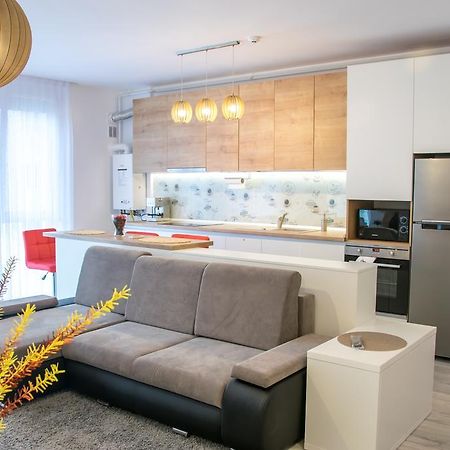 Riverside-Modern Apartment-Ared Oradea Exterior foto